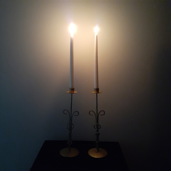 Golden/rusty  2 candle stands  14 inches - Picture 6 of 8
